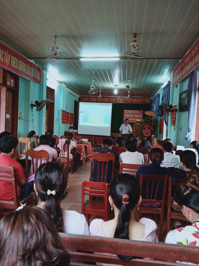 NGHĨA HÀNH VỚI CÔNG TÁC TẬP HUẤNKIẾN THỨC
AN TOÀN THỰC PHẨM CHO NGƯỜI KINH DOANH
THỨC ĂN ĐƯỜNG PHỐ, BẾP ĂN TẬP THỂ NĂM 2020