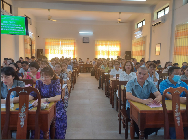 Tổ chức Hội nghị triển khai các quy định về đảm bảo an toàn thực phẩm, phòng chống ngộ độc thực phẩm cho các cơ sở kinh doanh dịch vụ ăn uống trên địa bàn tỉnh