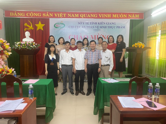Chi cục ATVSTP Quảng Ngãi kiểm tra chéo công tác bảo đảm an toàn thực phẩm tại tỉnh Kiên Giang